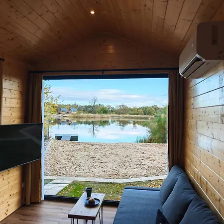 Osada Sloneczny Brzeg 度假居